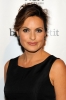 Mariska+Hargitay+Joyful+Heart+Foundation+Dinner+NI1HjnOu6pkl.jpg