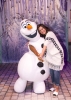 Mariska+Hargitay+Mariska+Hargitay+Visits+Disneyland+h002B0fBFv7l.jpg